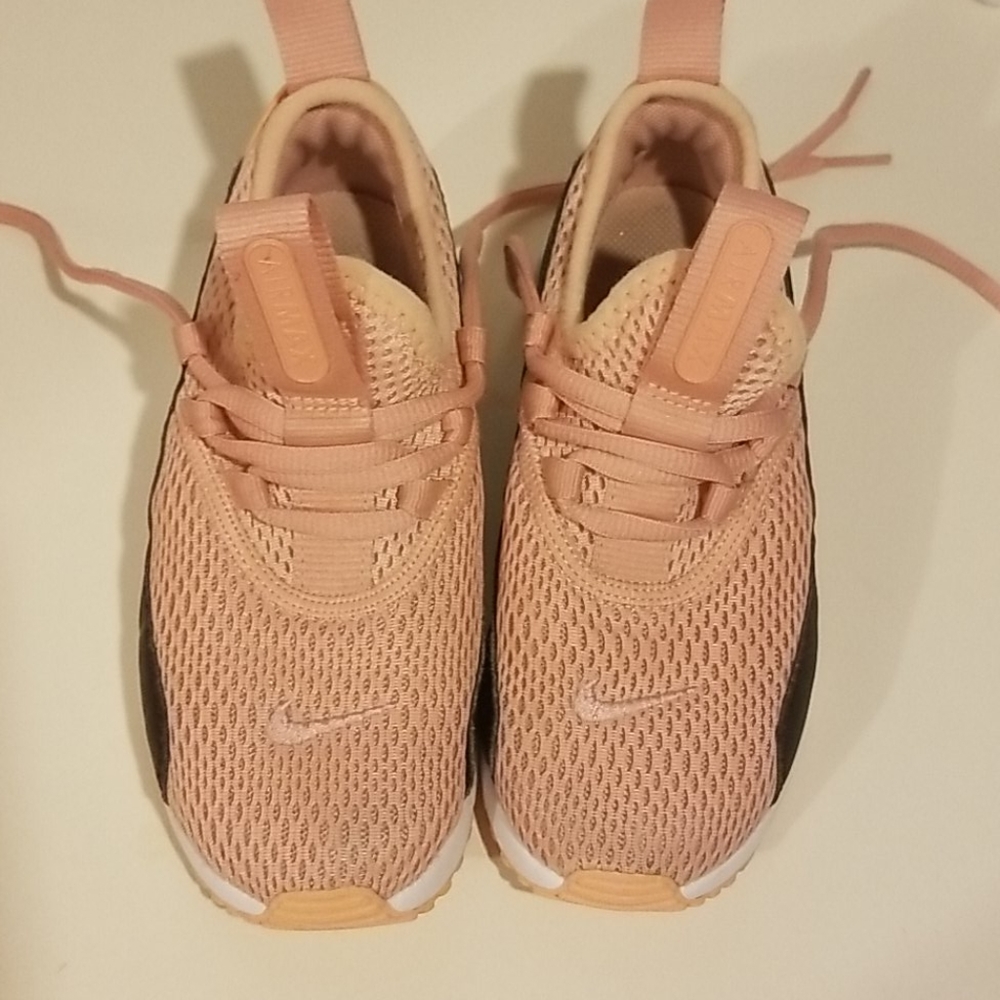 Girls Nike shoes